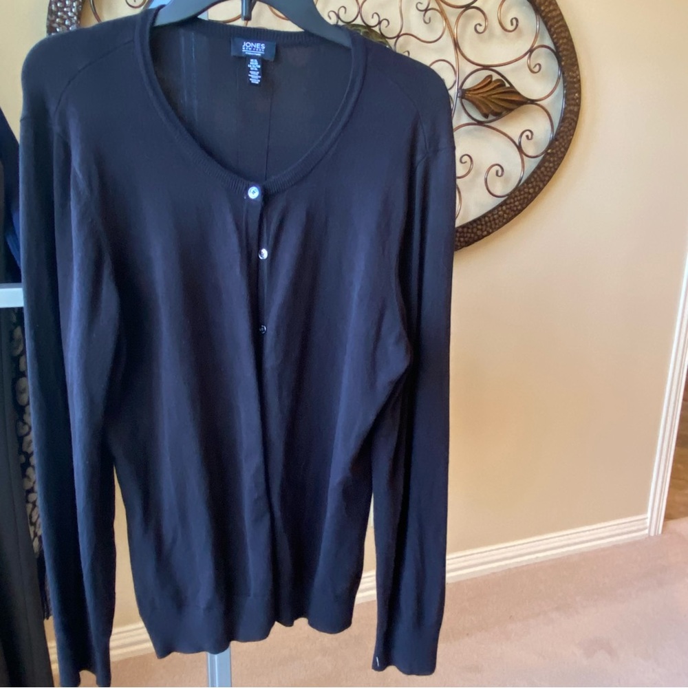 Jones New York black cardigan